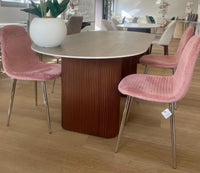 Table à manger ROXY – Pied noyer, céramique effet noyer 180×90×75 cm